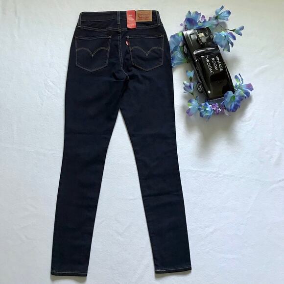 Levi's NWT High Rise Skinny Dark Wash Jeans Women 26 - Picture 6 of 10